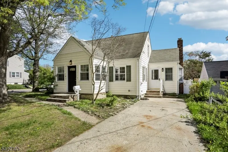 101 Ravine Dr, Matawan, NJ 07747 - #1