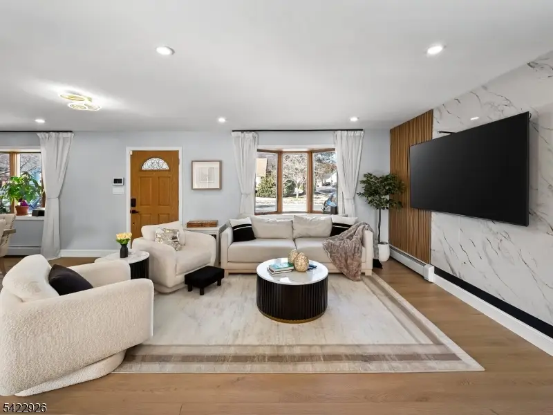 43 Ploch Rd, Clifton, NJ 07013 - #3