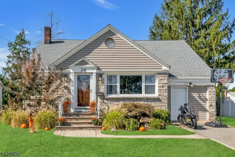 78 Joseph St, Clark, NJ 07066 - #1