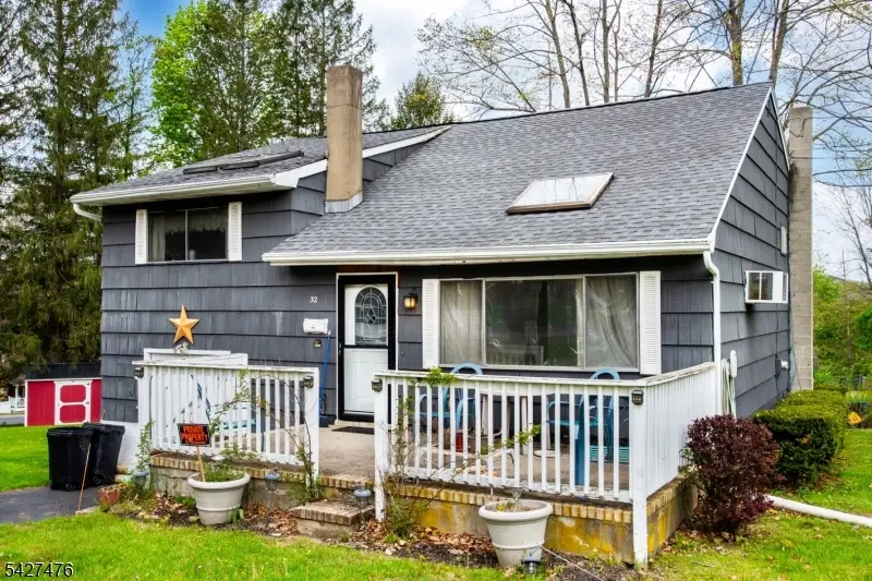 32 Madison Dr, Ogdensburg, NJ 07439 - #2