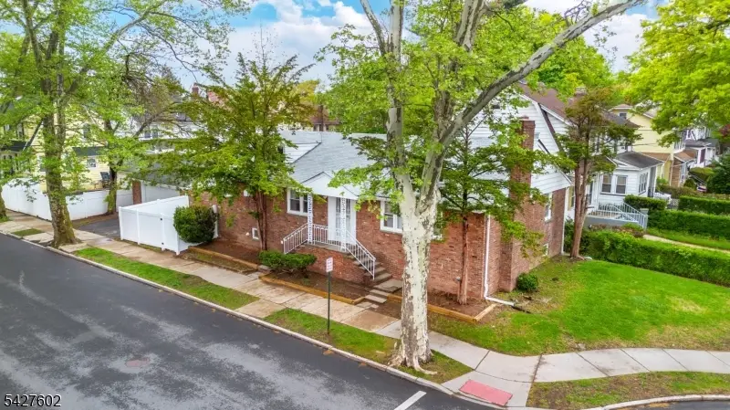 38 Mountainview Ave, East Orange, NJ 07018 - #1