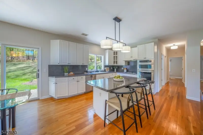 34 Arnold Dr, Randolph, NJ 07869 - #2