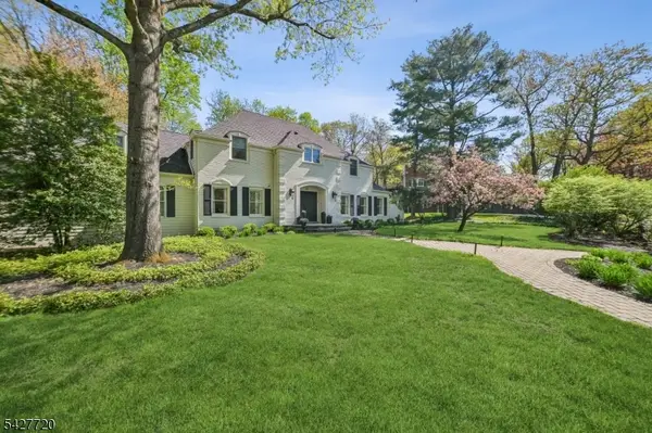 58 Merrywood Lane, Millburn Twp., NJ 07078