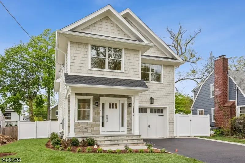 4 Shadylawn Dr, Madison, NJ 07940 - #1