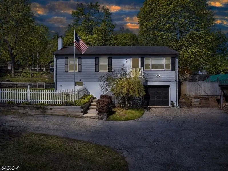 709 Canistear Rd, Highland Lakes, NJ 07422 - #1