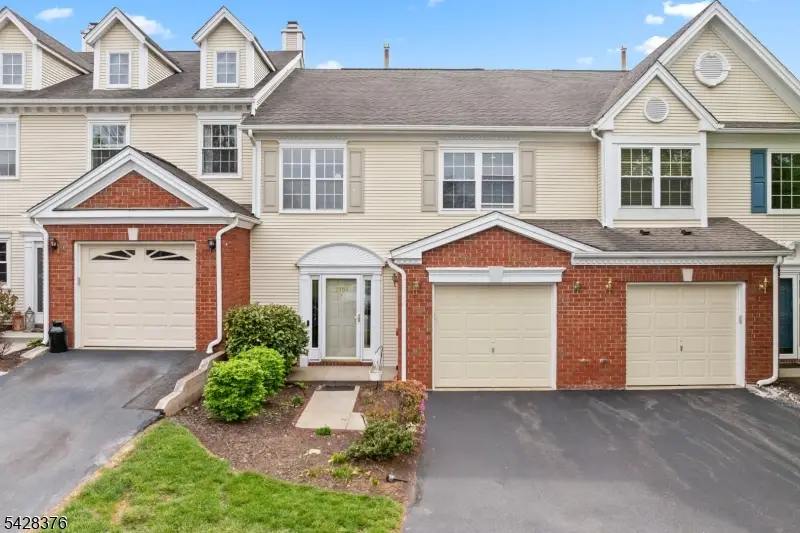 1304 Palley Ct, Bradley Gardens, NJ 08807 - #3