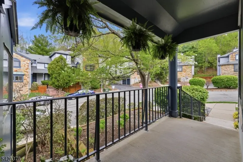 54 Overlook Dr, Independence, NJ 07840 - #3