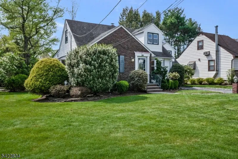 3 Shawnee Rd, Cranford, NJ 07016 - #2