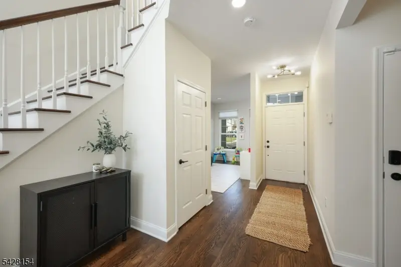 10 Loft Dr, Martinsville, NJ 08836 - #2