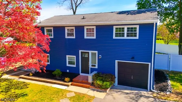 2 Laurie Ter, Hackettstown Town, NJ 07840
