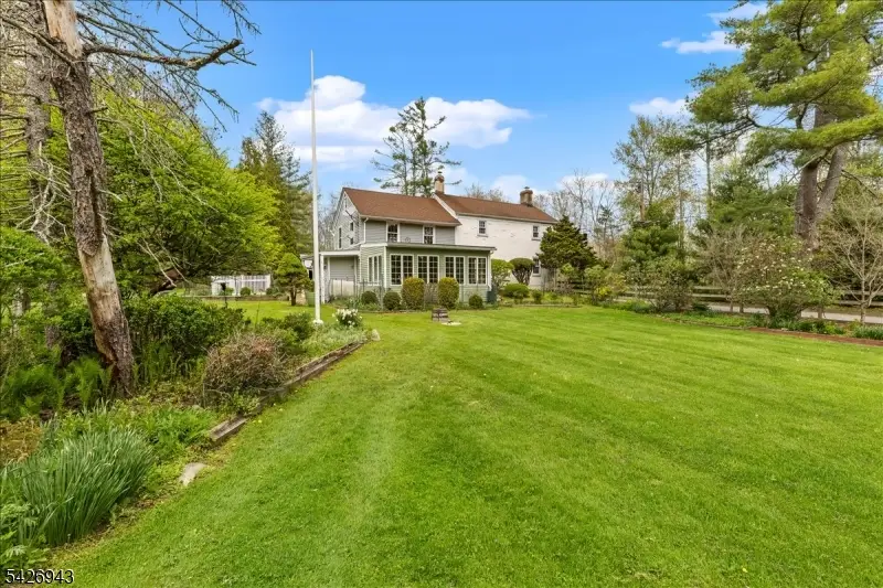 685 Woodglen Rd, Lebanon, NJ 08826 - #3