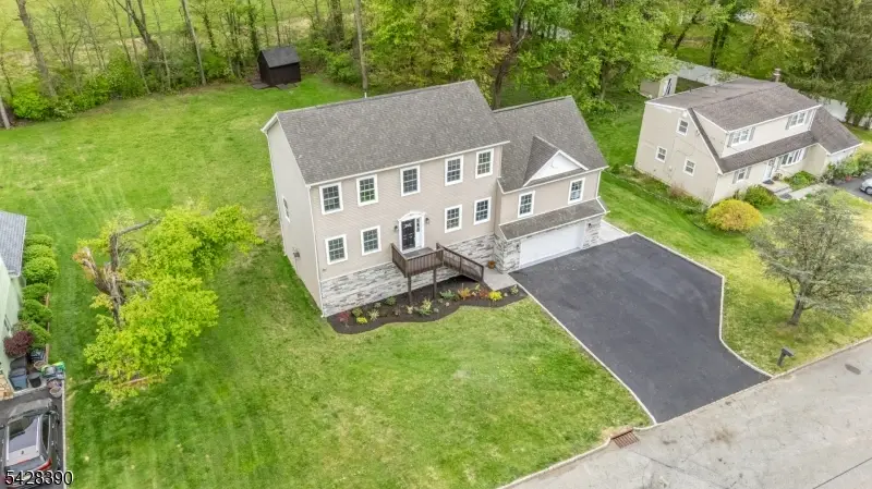 128 Big Piece Rd, Fairfield, NJ 07004 - #1