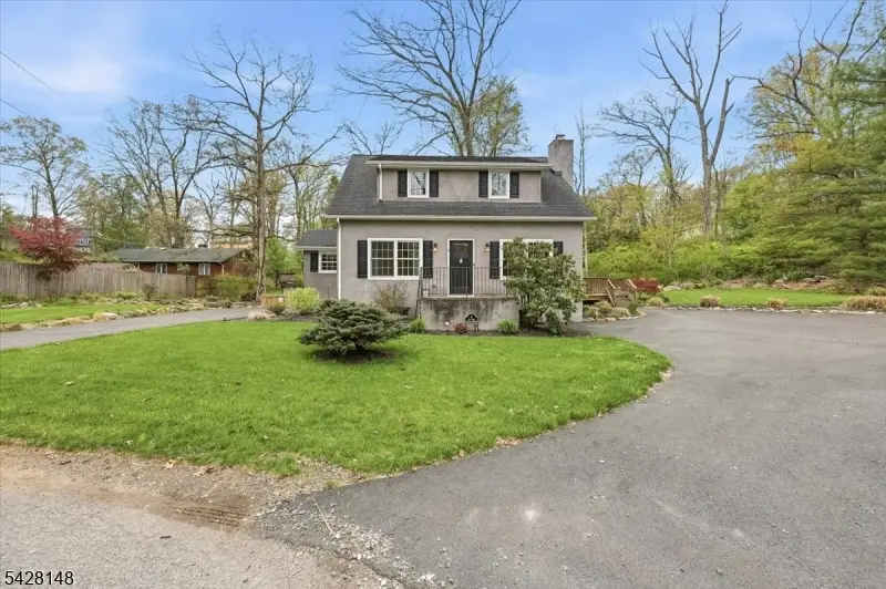 4 Tote Rd, Byram, NJ 07821 - #1