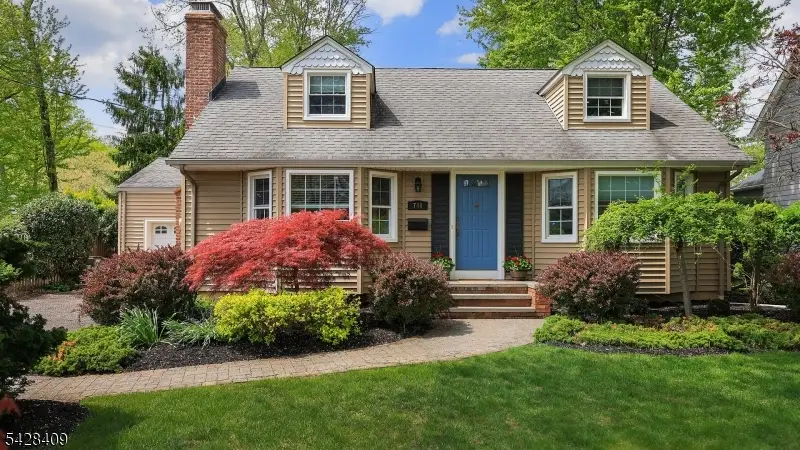 740 Willow Grove Rd, Westfield, NJ 07090 - #1