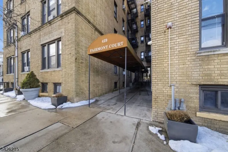 429 Fairmount Ave #304, Jersey City, NJ 07306 - #2