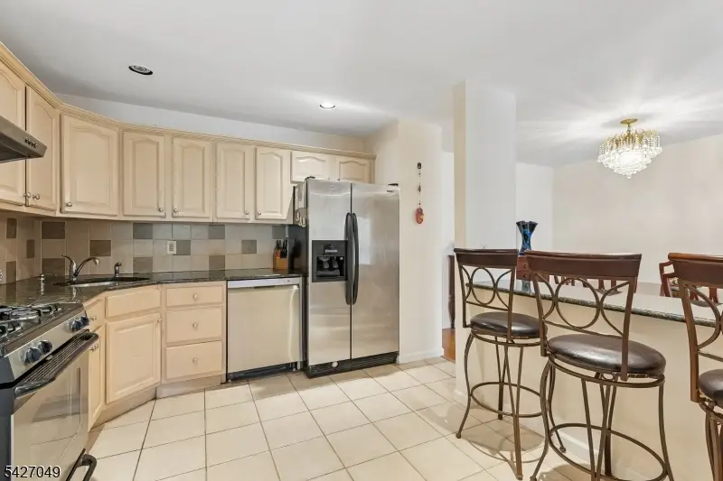 45 Colton Cir, West Orange, NJ 07052 - #3