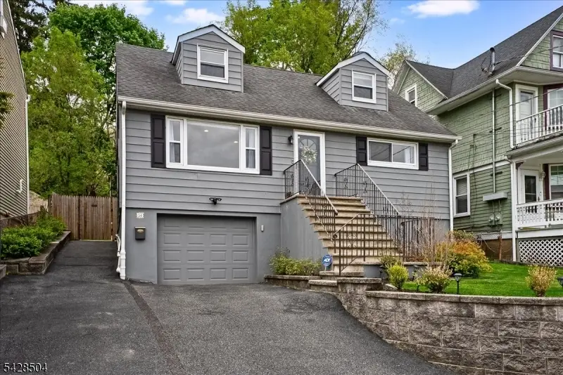 54 Phoenix Ave, Morristown, NJ 07960 - #3