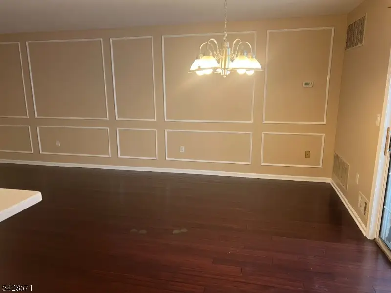 15 Potomac Dr, Bernards, NJ 07920 - #3