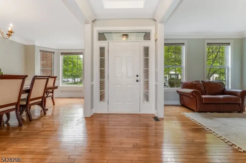 87 Crestview Dr, Clinton, NJ 08801 - #3