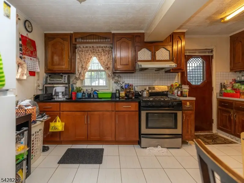 624A Summer St, Elizabeth, NJ 07202 - #3