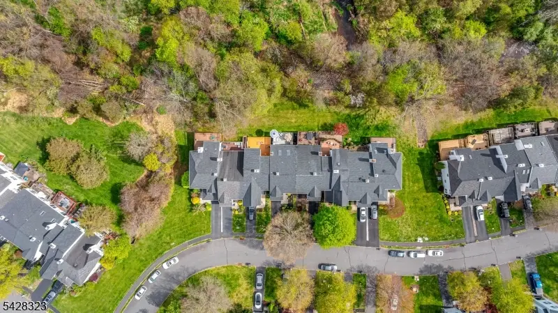 8 Delaware Ln, Branchburg, NJ 08876 - #3