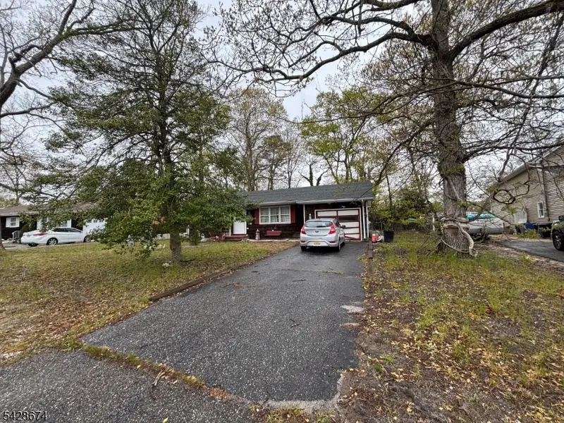 326 Normandie Dr, Lacey, NJ 08731 - #1