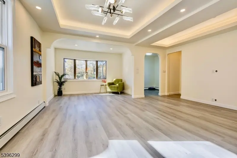 58 Zeliff Ave, Singac, NJ 07424 - #3
