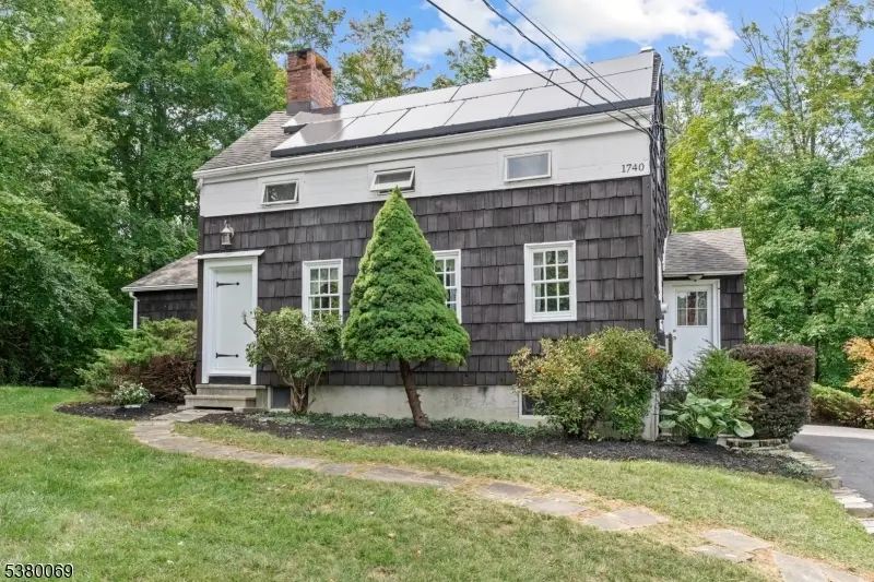 2 Bell St, Sparta, NJ 07871 - #1