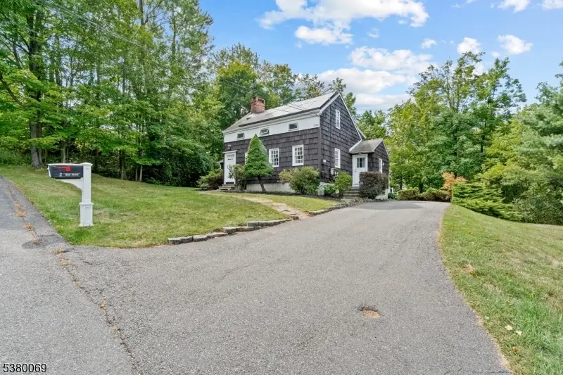 2 Bell St, Sparta, NJ 07871 - #3
