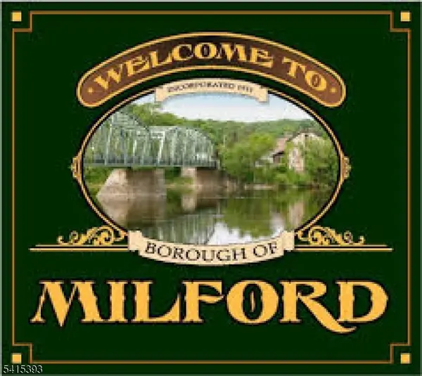 14 Hillside Ave #1, Milford Boro, NJ 08848