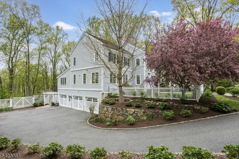 12 Red Oak Row, Chester, NJ 07930 - #3