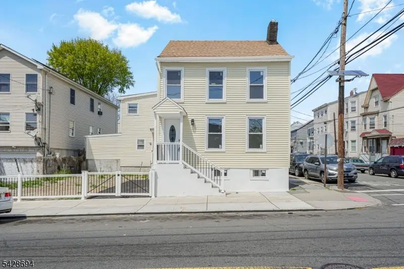 171 20th Ave, Paterson, NJ 07501 - #1