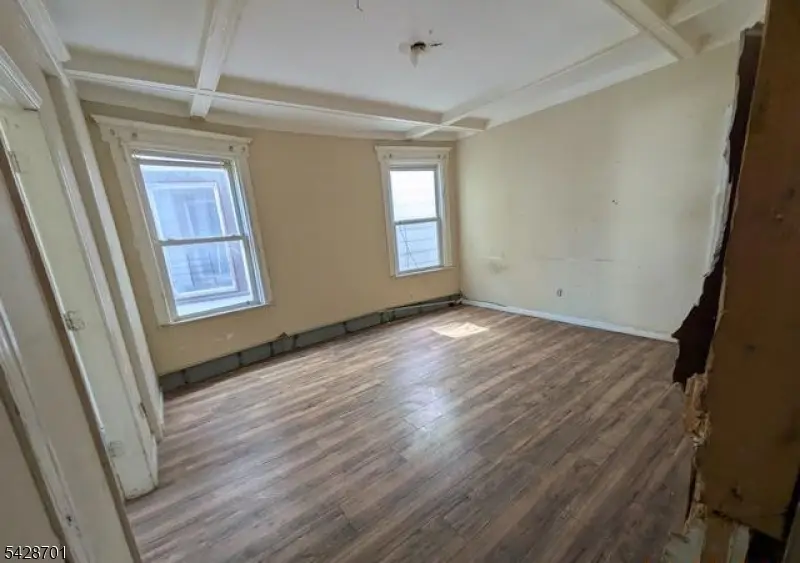 546 S 20th St, Newark, NJ 07103 - #2