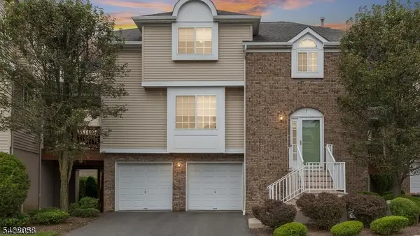 3 Whispering Way E, Berkeley Heights Twp., NJ 07922