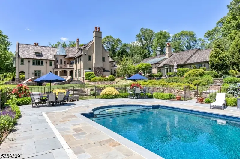 66 Charles Road, Bernardsville, NJ 07924 - #3