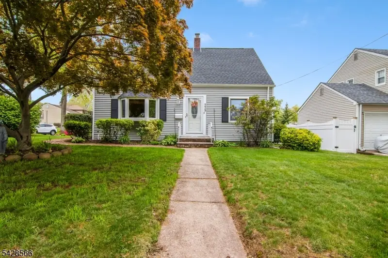 775 W Inman Ave, Rahway, NJ 07065 - #2