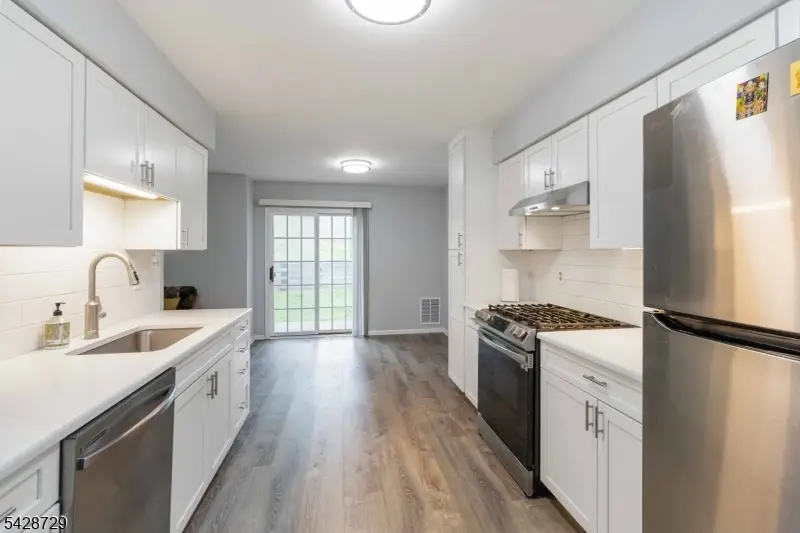 119 Hawthorne Ct, Rockaway, NJ 07866 - #3