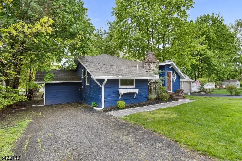 124 E Shore Trl, Lake Mohawk, NJ 07871 - #3