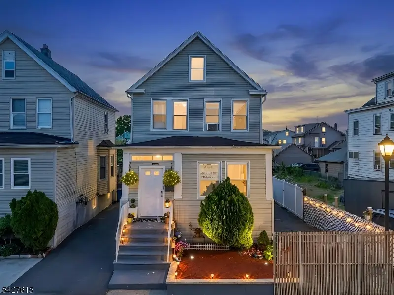 14 Dey St, Paterson, NJ 07503 - #1