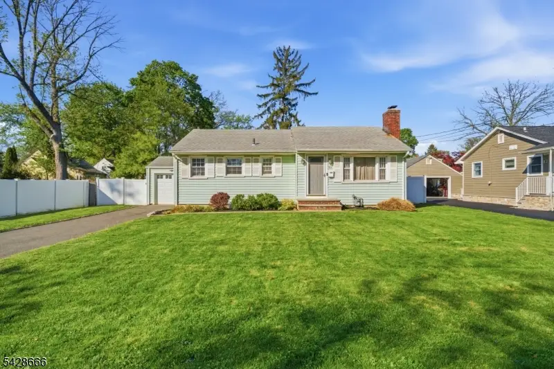 315 Myrtle Ave, Scotch Plains, NJ 07076 - #1
