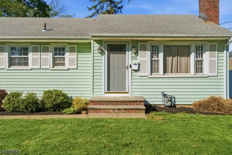 315 Myrtle Ave, Scotch Plains, NJ 07076 - #2