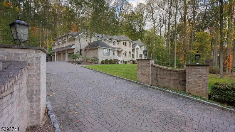 115 Old Somerset Rd, Watchung, NJ 07069 - #2