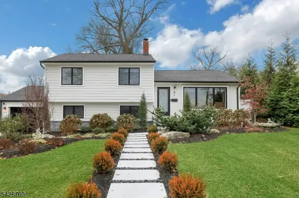 81 Pascack Ave, Emerson Boro, NJ 07630