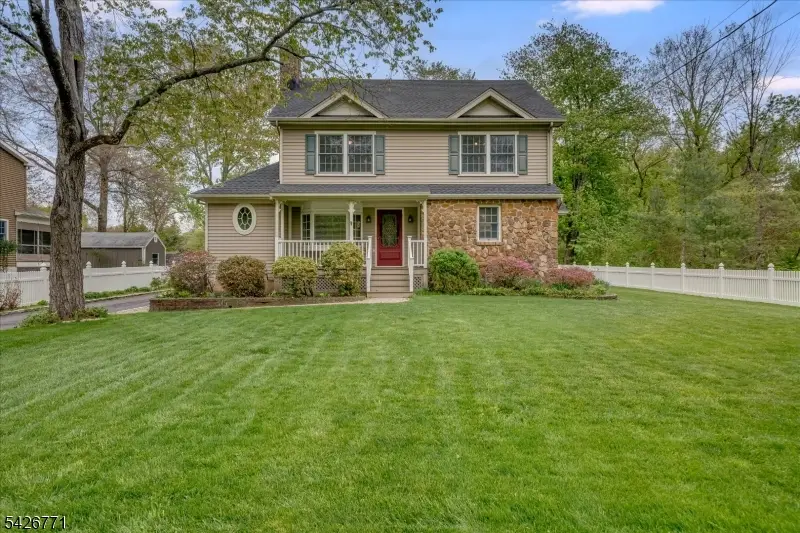 315 Morristown Rd, Long Hill, NJ 07933 - #1