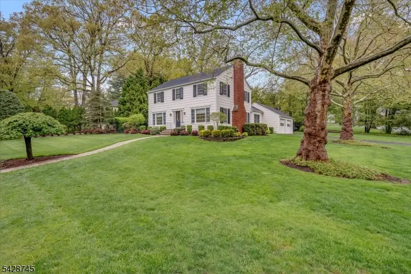 36 Cambridge Drive, Short Hills, NJ 07078 - #3