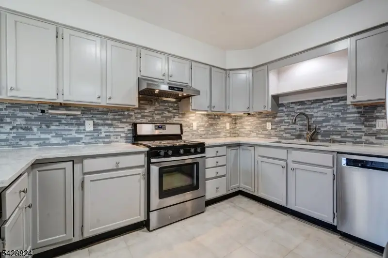 111 Castleton Rd, Montgomery, NJ 08540 - #2