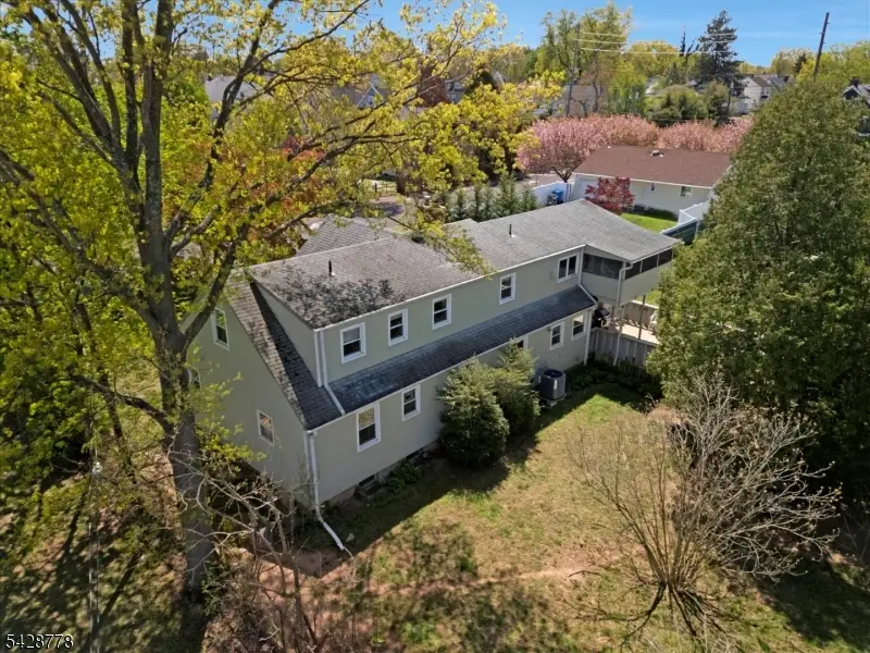 246 4th St, Dunellen, NJ 08812 - #2