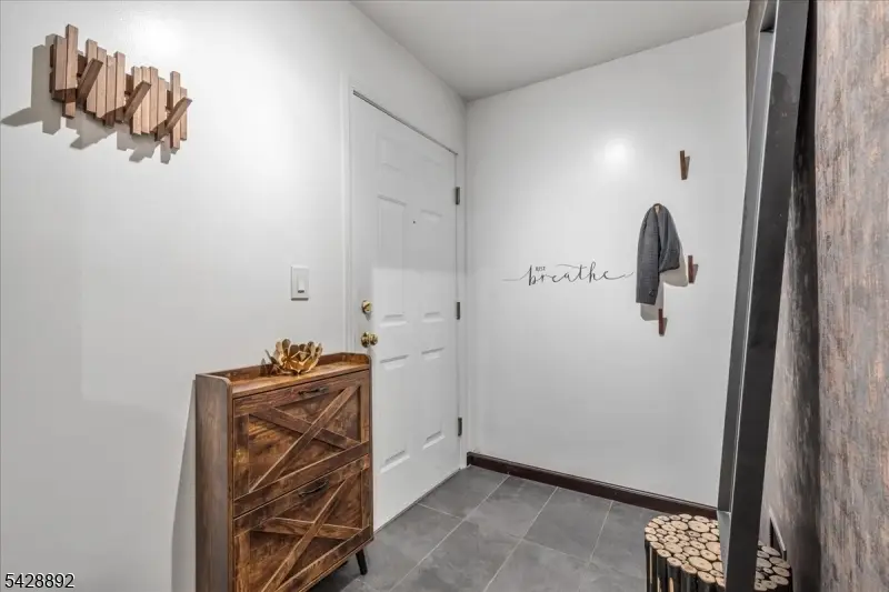 172 Potomac Dr, Bernards, NJ 07920 - #3