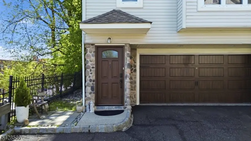 1 Entrance Ave, Morristown, NJ 07960 - #2