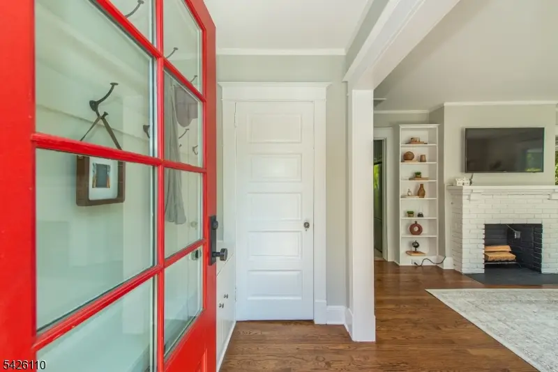 19 Carolin Rd, Upper Montclair, NJ 07043 - #2